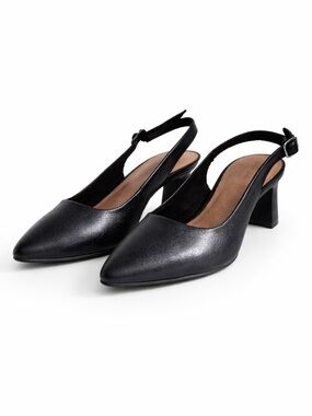 Clarks Black Pointed Slingback Block Heel Pumps